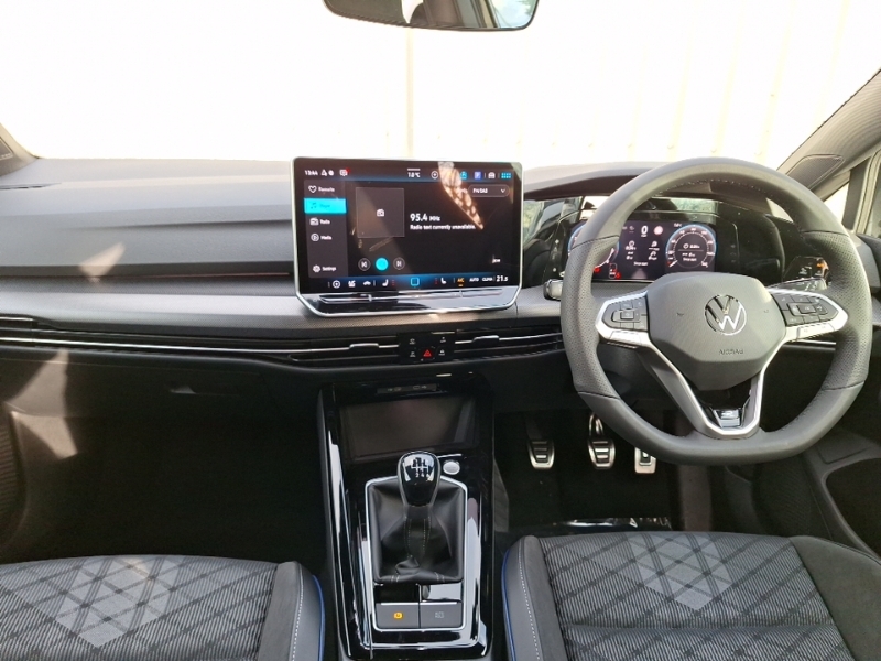 Volkswagen Golf 1.5 Tsi 150 Black Edition Grey #3