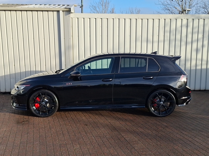 Volkswagen Golf 2.0 Tsi 300 Gti Clubsport Dsg Black #4