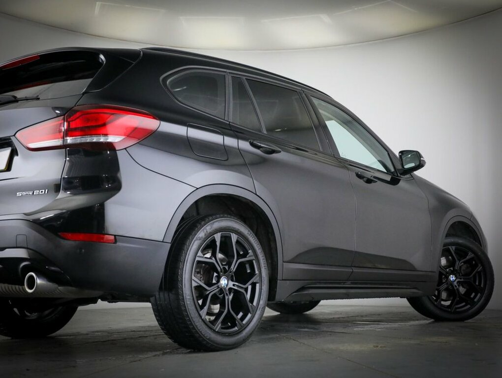 BMW X1 2L Xline Black #6