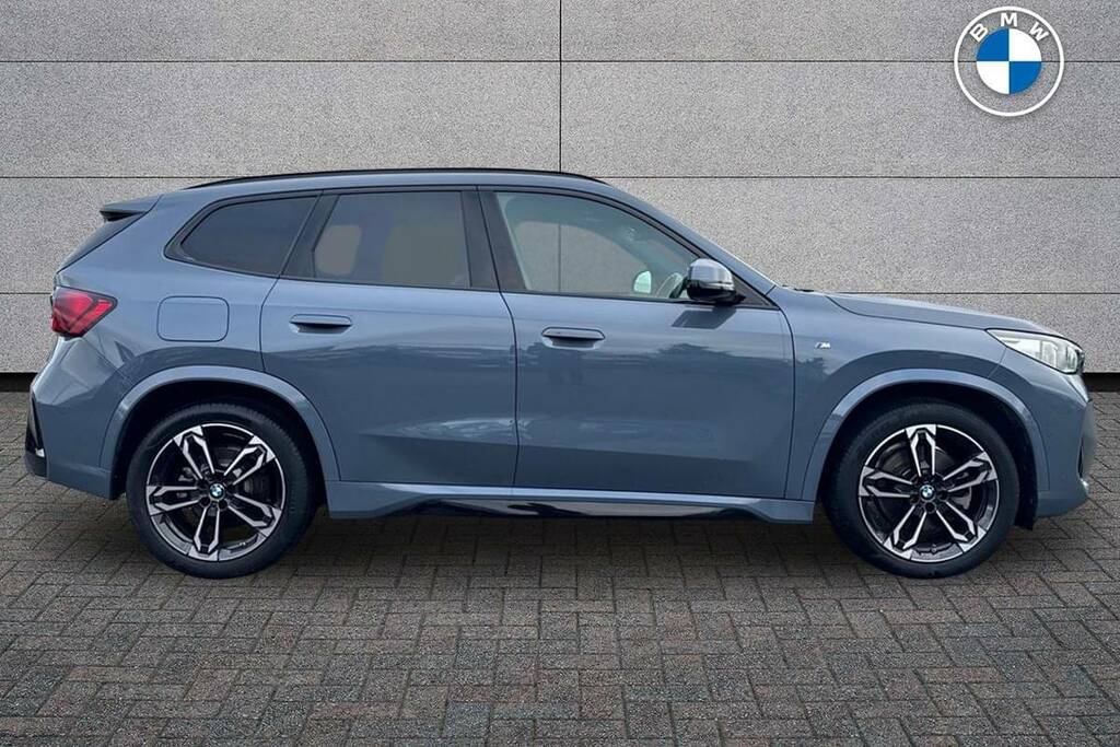 BMW X1 Xdrive 23I Mht M Sport Premier Step  #3