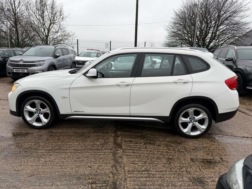 BMW X1 Se White #3