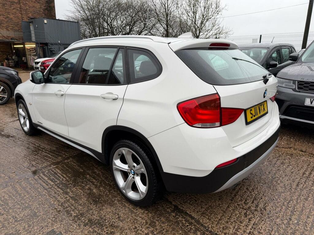 BMW X1 Se White #2