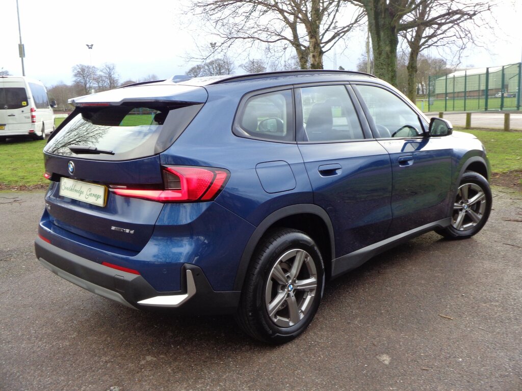 BMW X1 Sdrive 18D 150 Sport 5-Door Blue #3