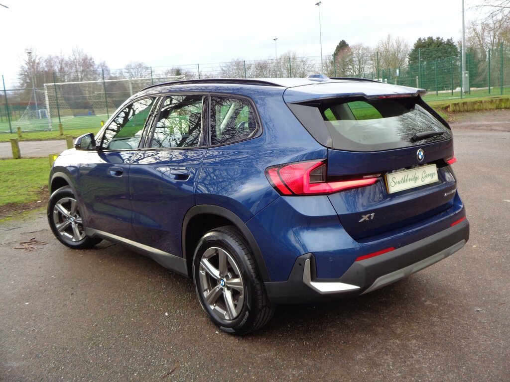 BMW X1 Sdrive 18D 150 Sport 5-Door Blue #4